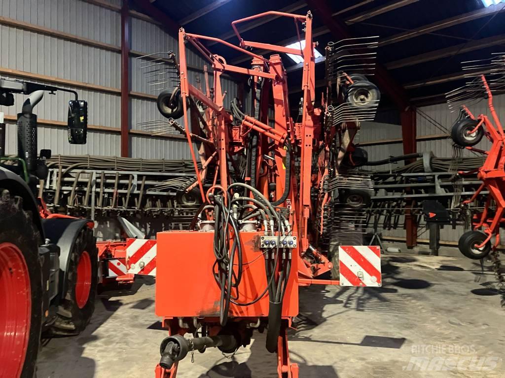 Kuhn GA 15031 Šieno grėbliai ir vartytuvai