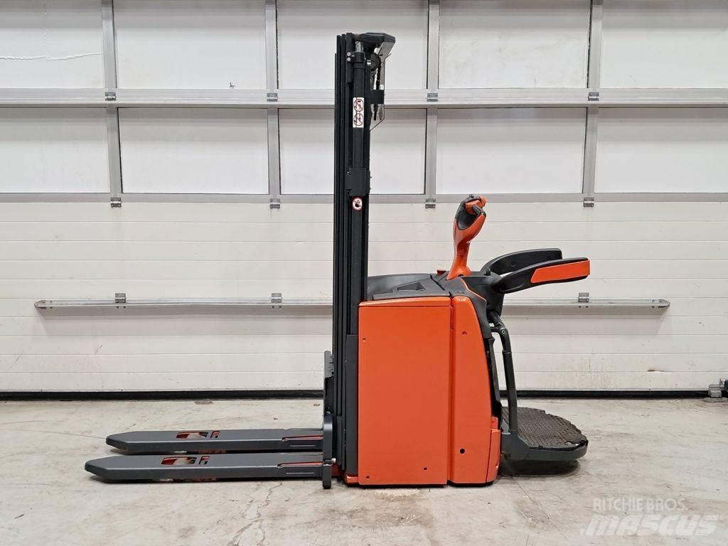 Linde L14 AP Rankiniai vėžimėliai