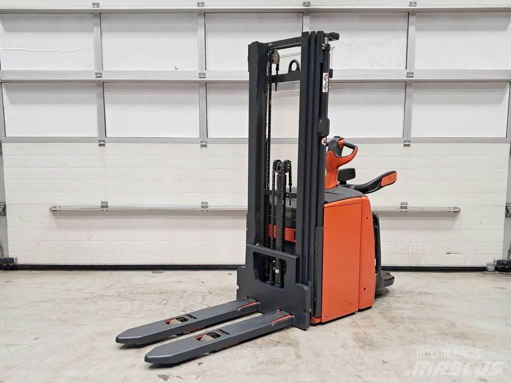 Linde L14 AP Rankiniai vėžimėliai