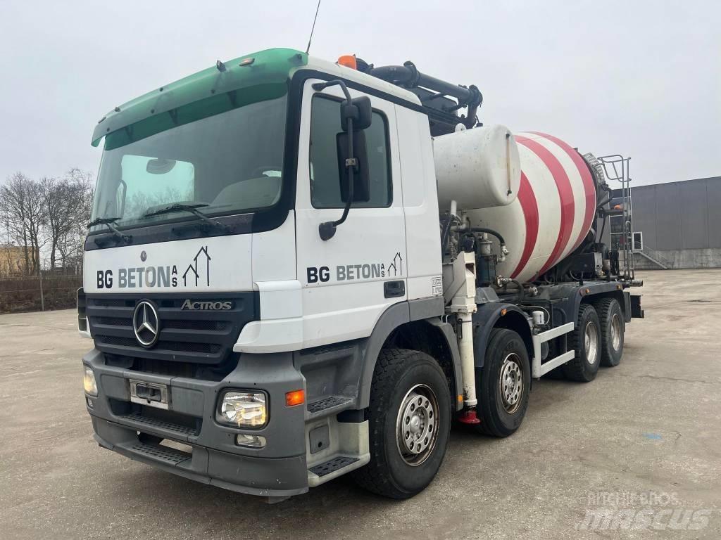Mercedes-Benz 3244 Betono siurbliai