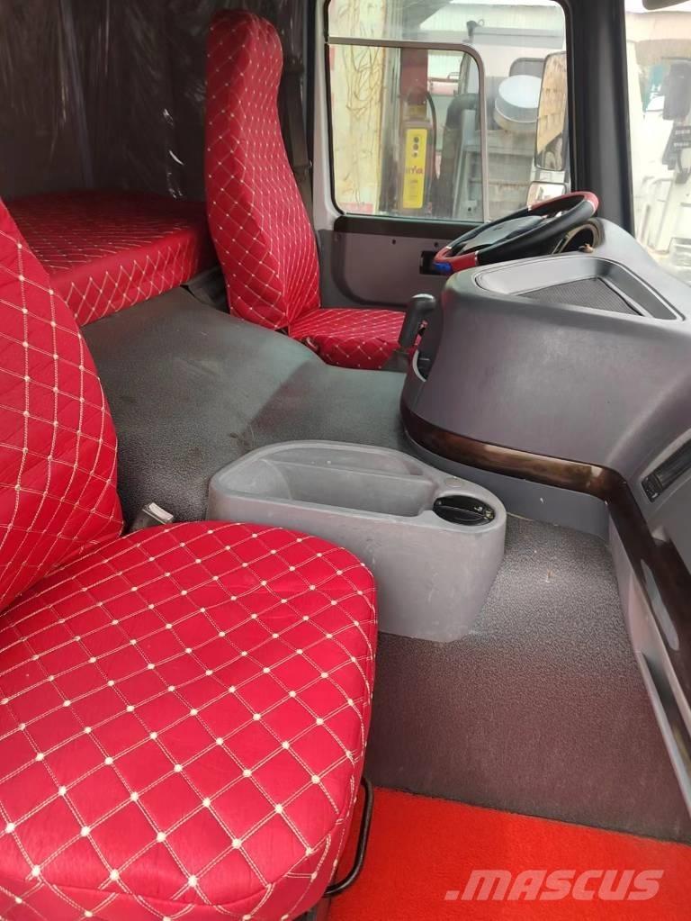 Howo 371 6x4 Savivarčių priekabų vilkikai