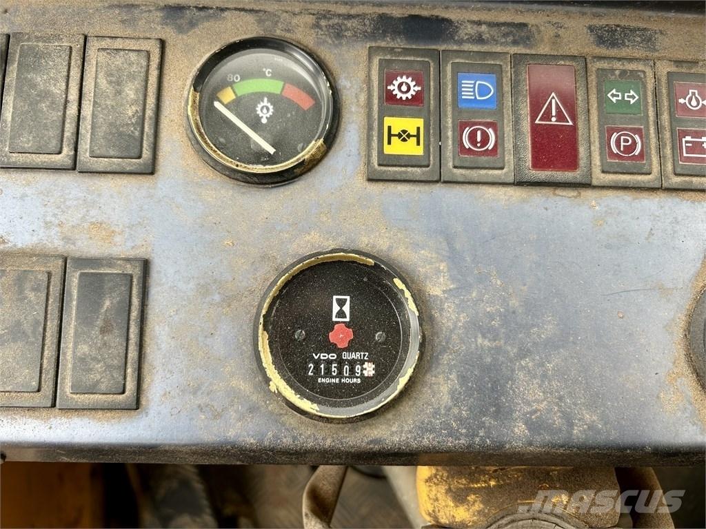 Volvo L 70 Naudoti ratiniai krautuvai