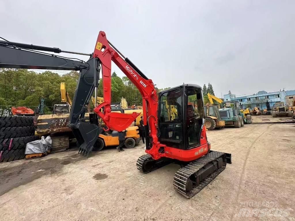 Kubota U-35 Vikšriniai ekskavatoriai