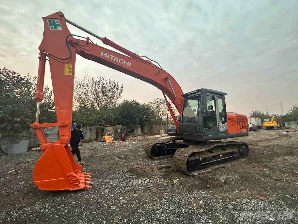 Hitachi ZX 200 Vikšriniai ekskavatoriai