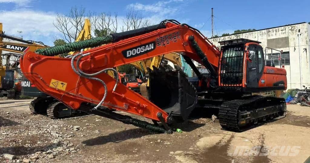 Doosan DX340 Vikšriniai ekskavatoriai