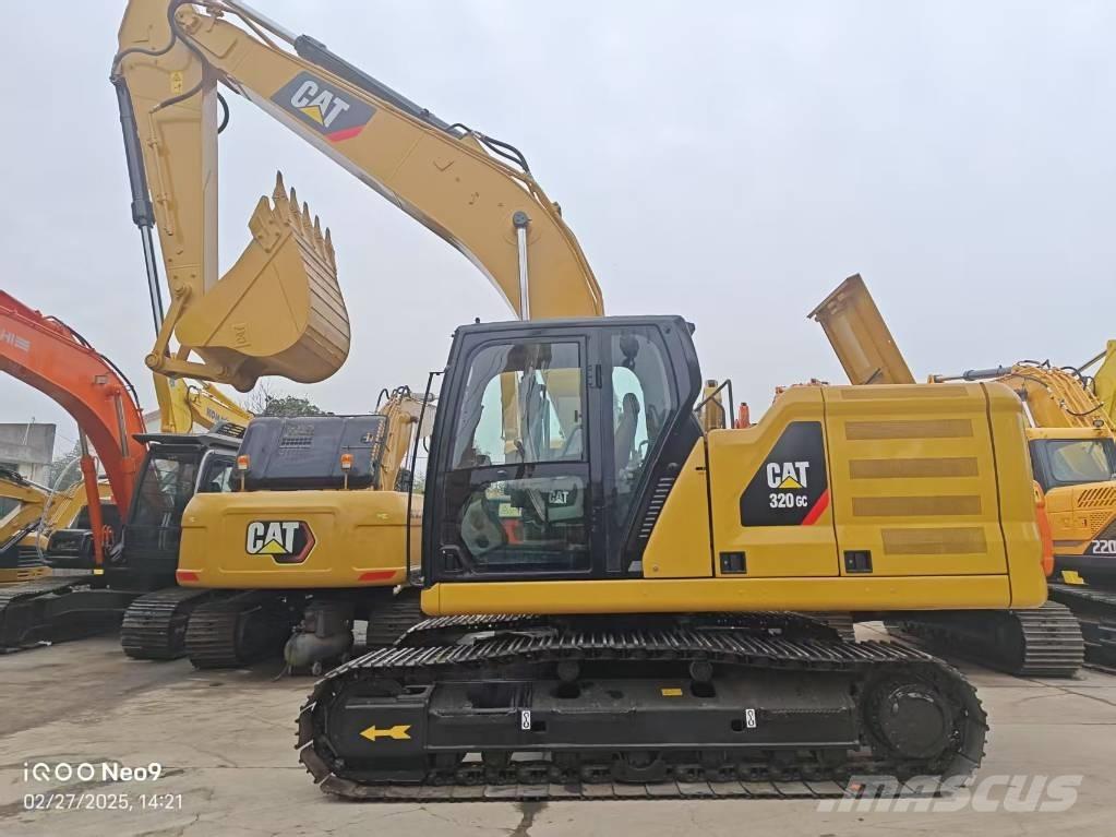 CAT 320 GC Vikšriniai ekskavatoriai