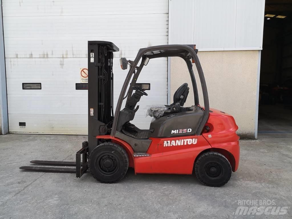 Manitou MI25D LPG (dujiniai) krautuvai