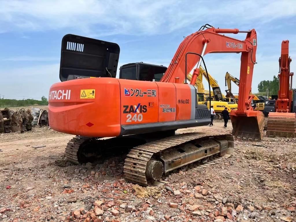 Hitachi ZX 240-3 Vikšriniai ekskavatoriai