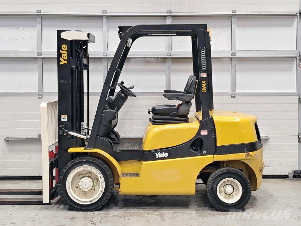 Yale GDP30MXE2195 Dyzeliniai krautuvai
