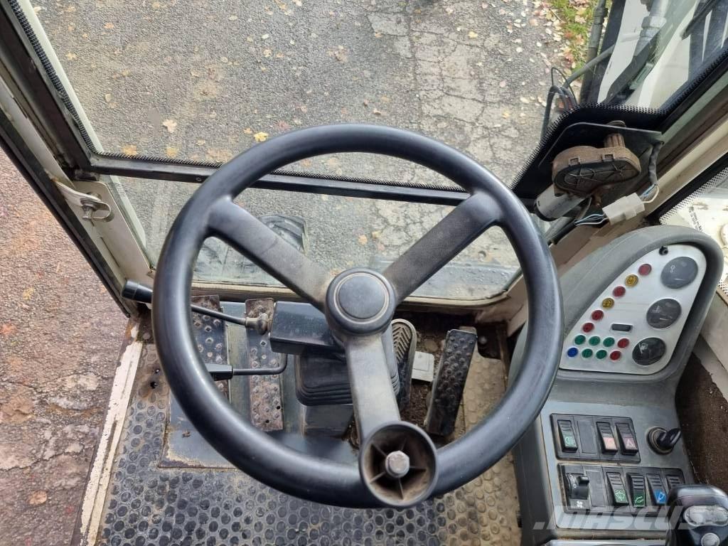 Terex TW 85 Ratiniai ekskavatoriai