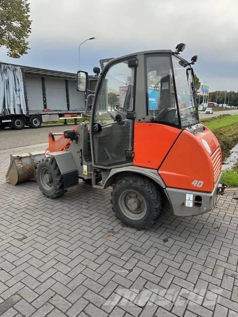 Atlas 40 Mini krautuvai