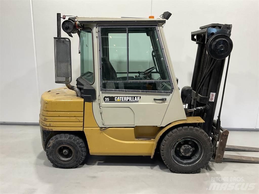 CAT DP35A Dyzeliniai krautuvai