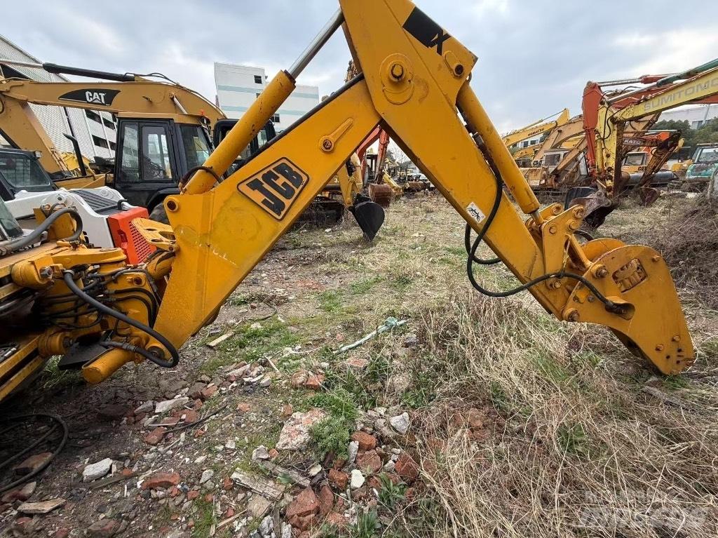 JCB 3 CX Ekskavatoriniai krautuvai