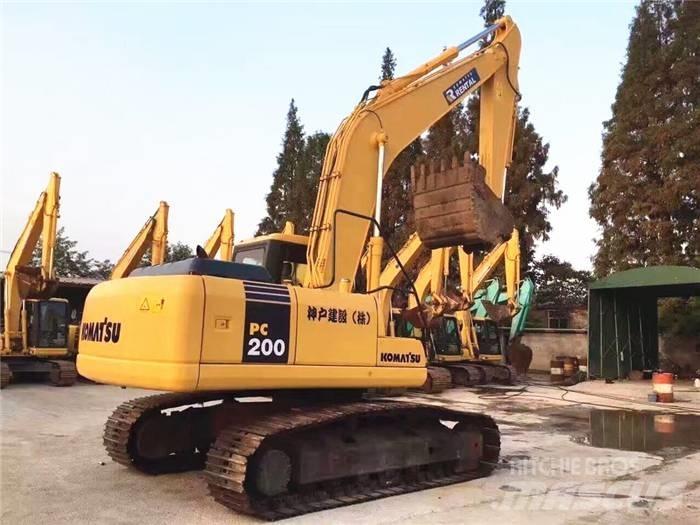 Komatsu PC 200-7 Vikšriniai ekskavatoriai