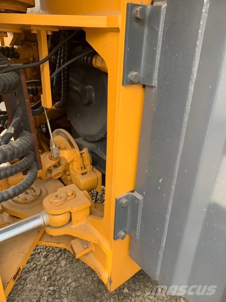 Lonking LG855D Naudoti ratiniai krautuvai