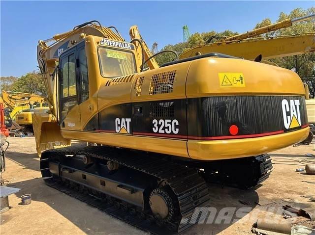 CAT 325 C Vikšriniai ekskavatoriai