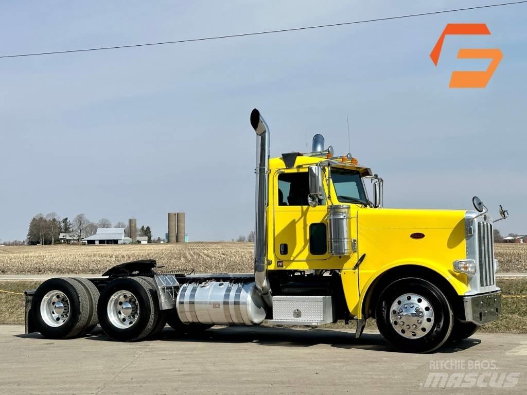Peterbilt 389 Naudoti vilkikai