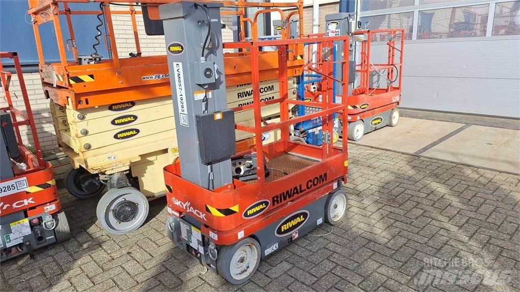 SkyJack SJ12 Kiti keltuvai ir platformos