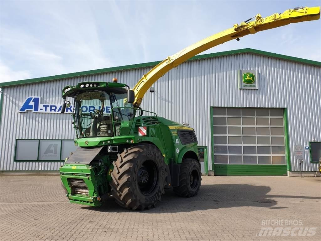 John Deere 9900 Pašarų kombainai