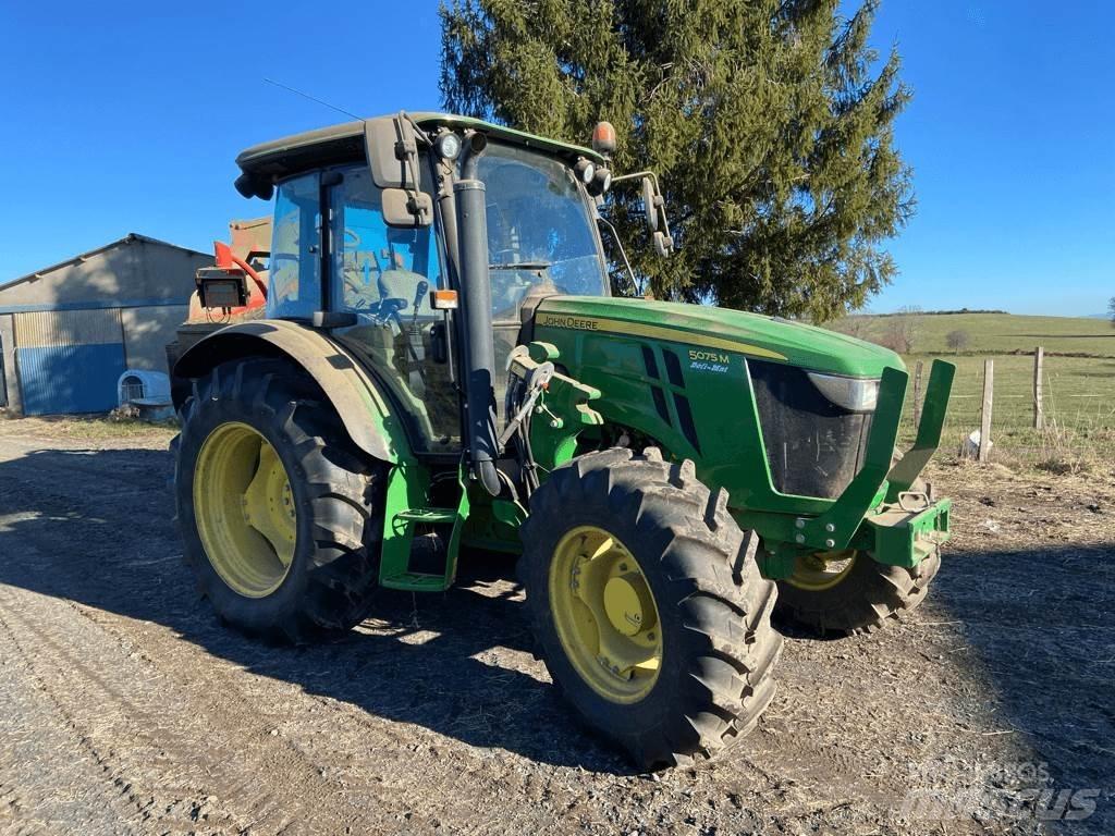 John Deere 5075M Traktoriai