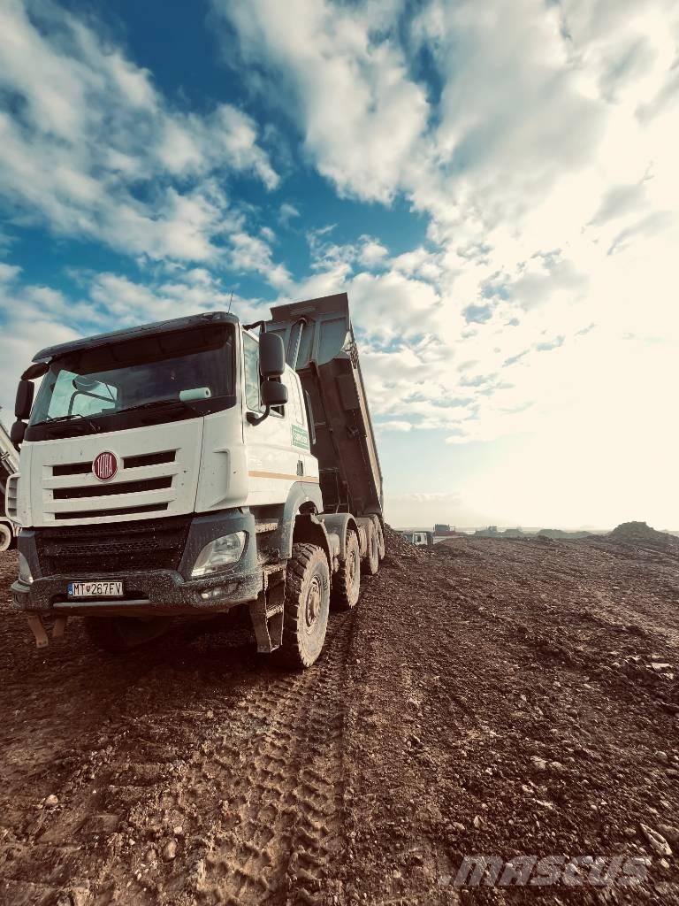 Tatra Phoenix Savivarčių priekabų vilkikai