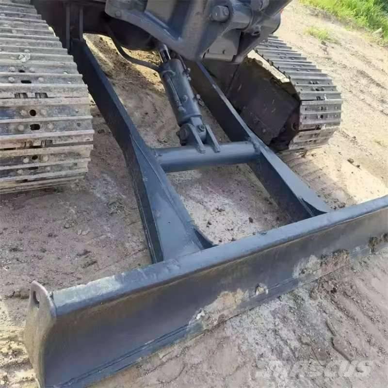 CAT 307 Vikšriniai ekskavatoriai