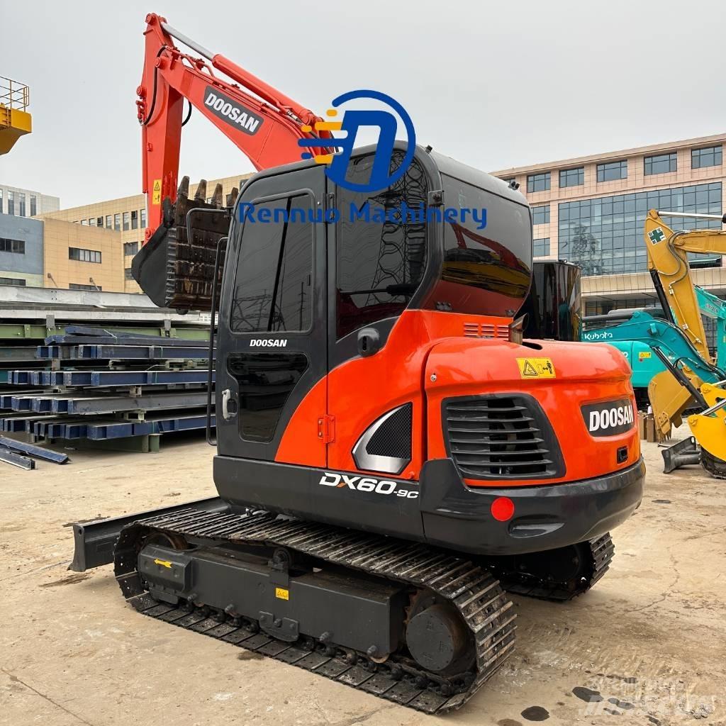 Doosan DX 60 Mini ekskavatoriai < 7 t