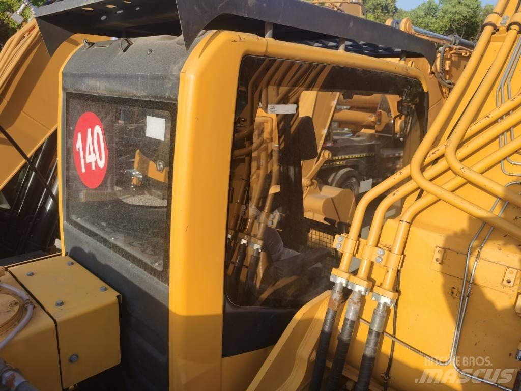Komatsu PC 350-8 Vikšriniai ekskavatoriai