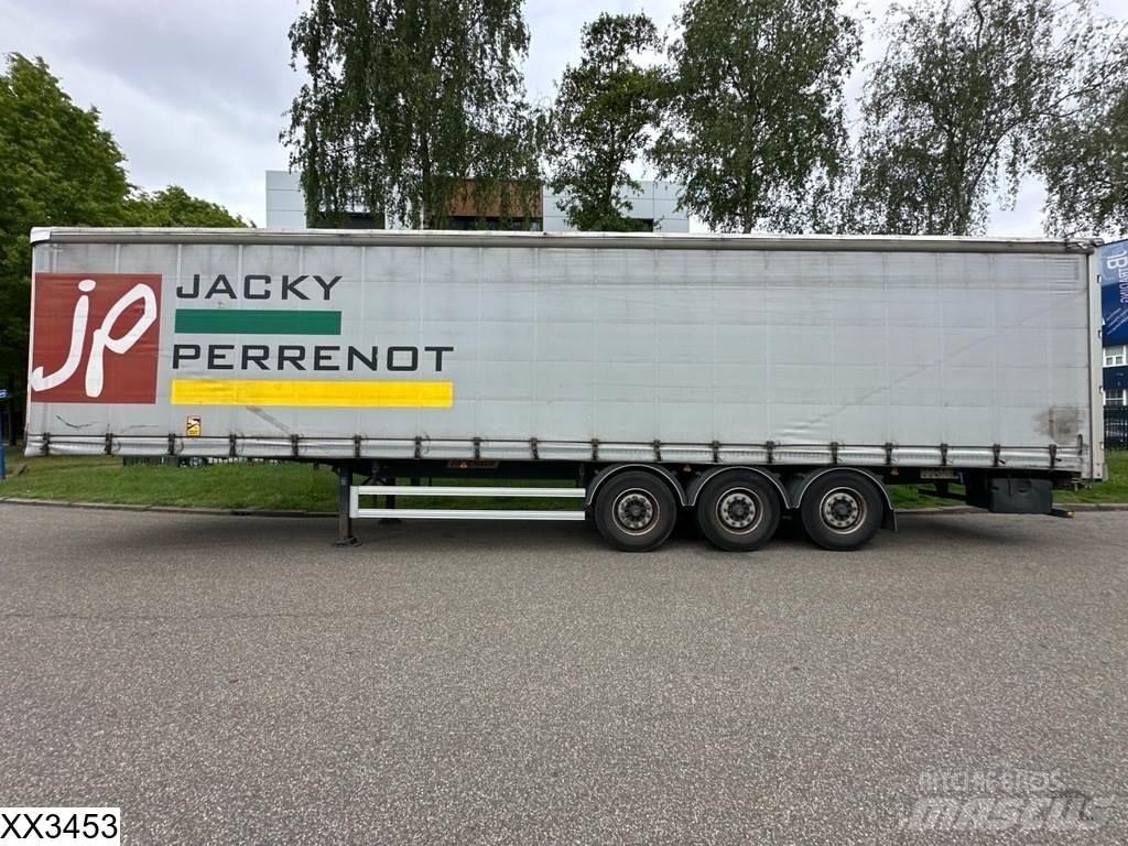 Fruehauf Tautliner Tentinės puspriekabės