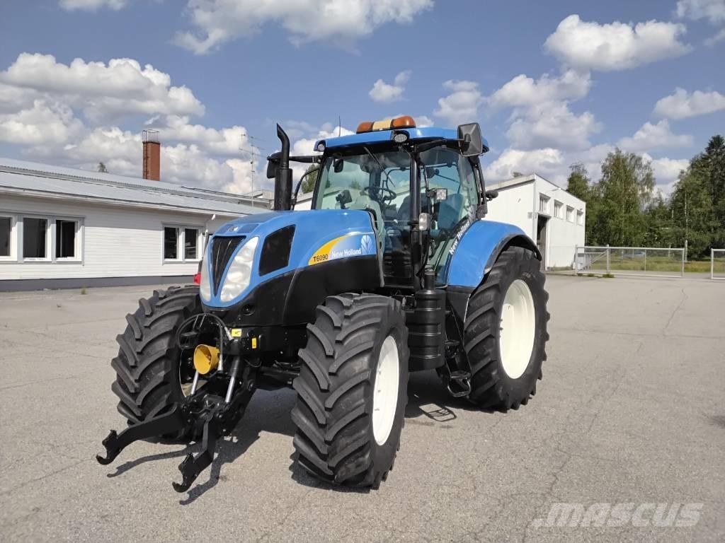 New Holland T6090 Traktoriai