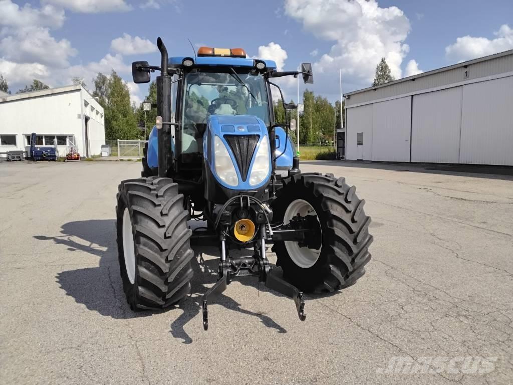 New Holland T6090 Traktoriai