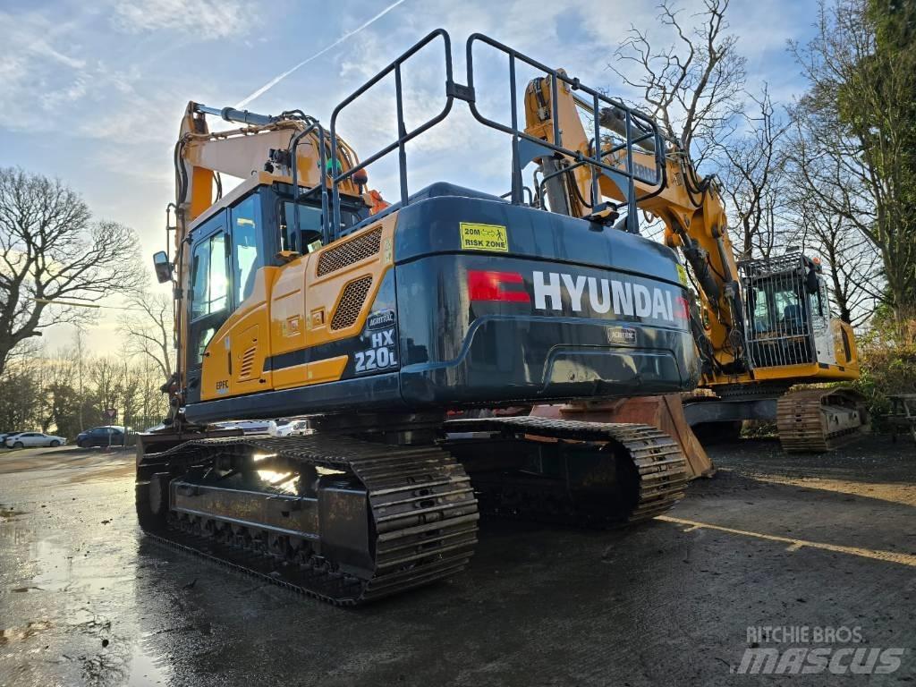 Hyundai HX220L Vikšriniai ekskavatoriai