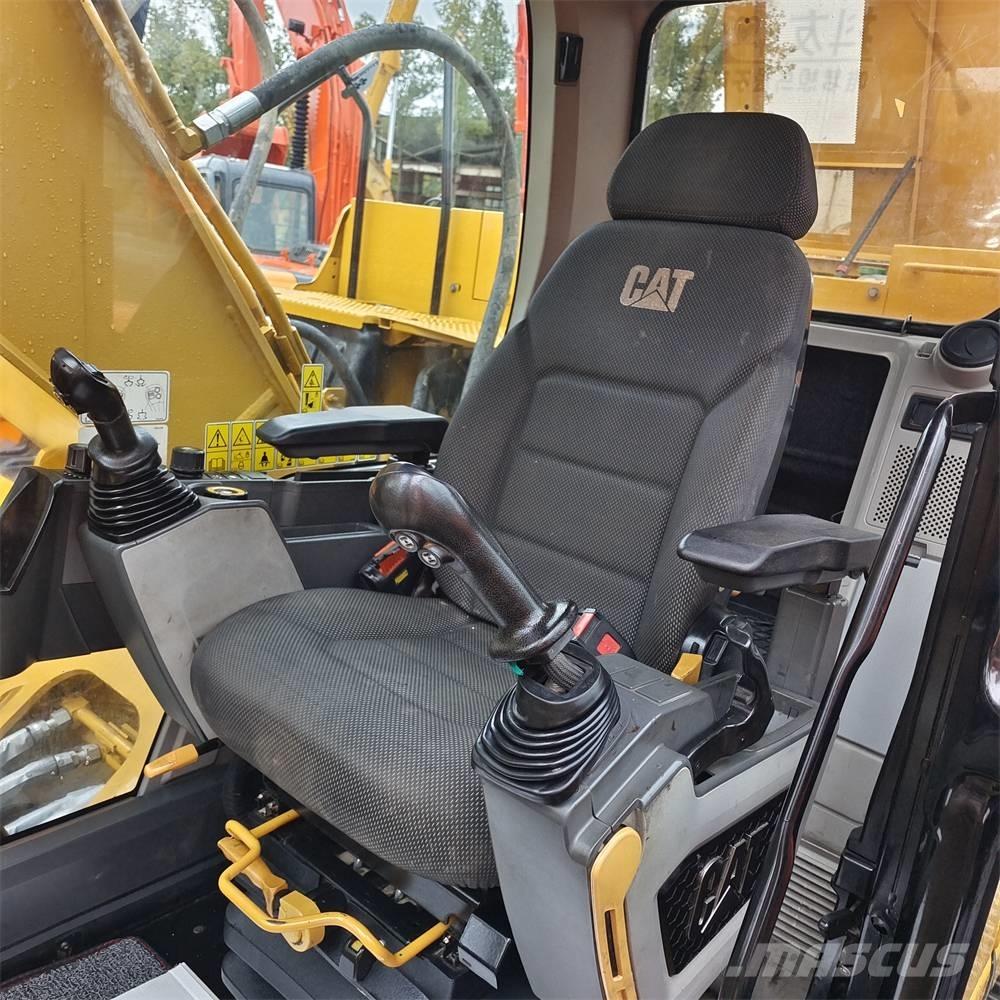 CAT 320 GC Vikšriniai ekskavatoriai