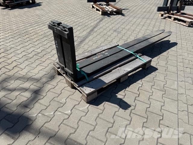 Linde 2400 MM Šakės