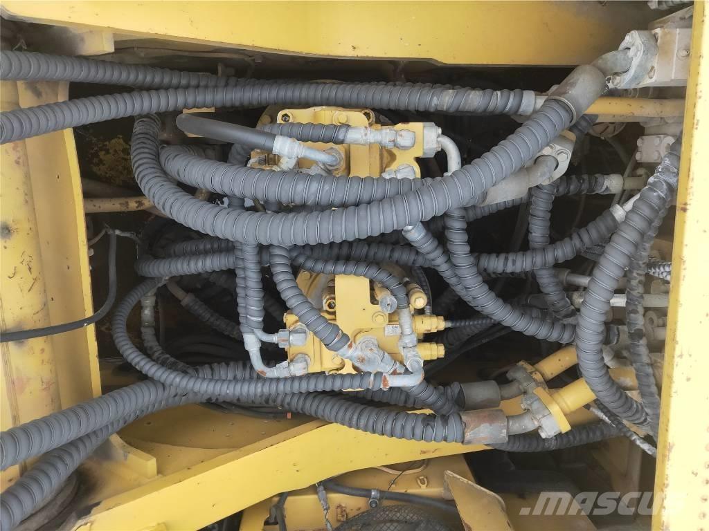 CAT 349DL Vikšriniai ekskavatoriai