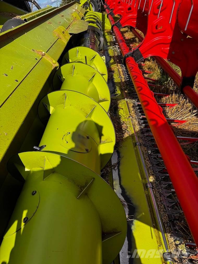 CLAAS Lexion 6700 Derliaus nuėmimo kombainai