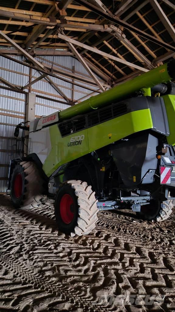 CLAAS Lexion 6700 Derliaus nuėmimo kombainai
