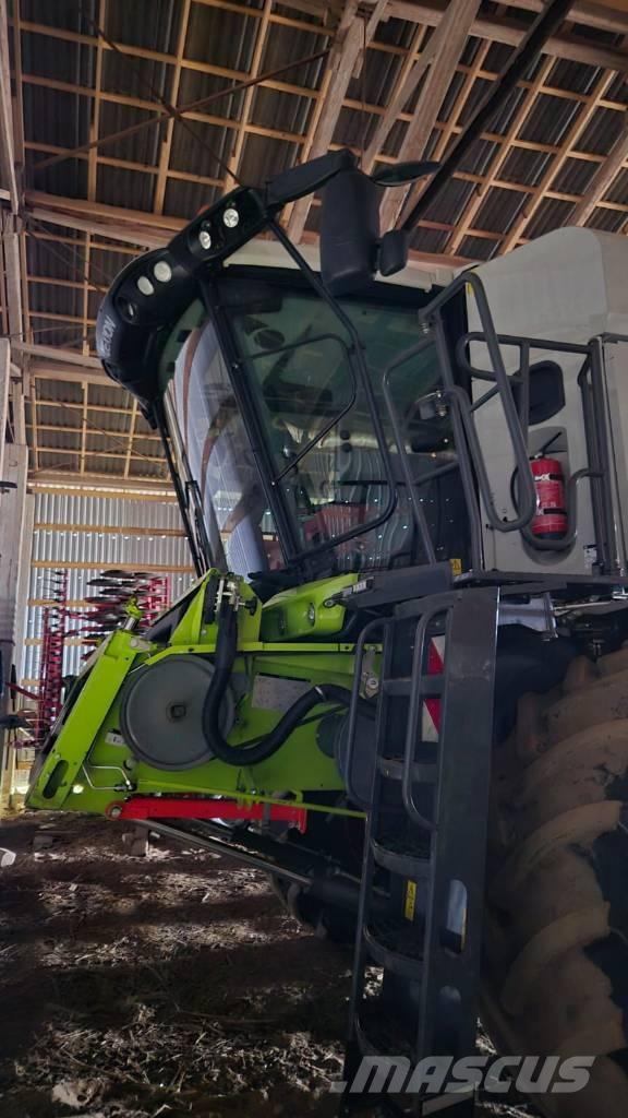 CLAAS Lexion 6700 Derliaus nuėmimo kombainai