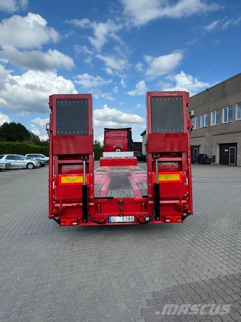 Kässbohrer Lowbed Vežimėliai