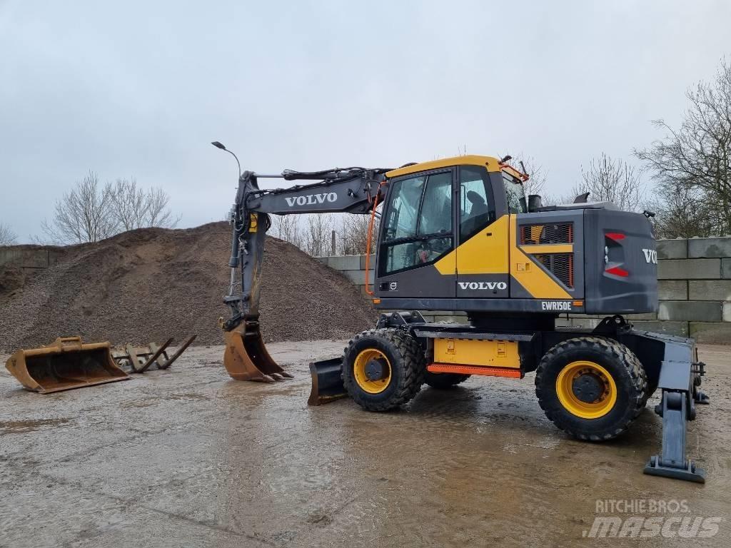 Volvo EWR 150 E Ratiniai ekskavatoriai