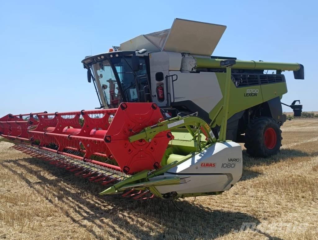 CLAAS Lexion 8700 Derliaus nuėmimo kombainai