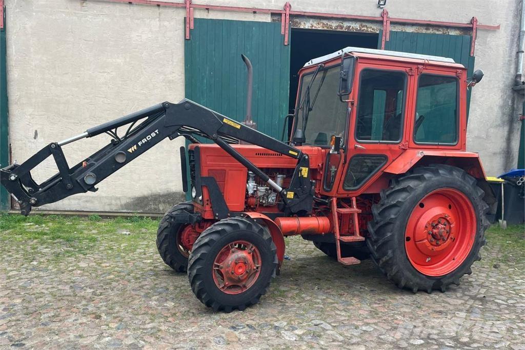 Belarus MTS 82 Traktoriai