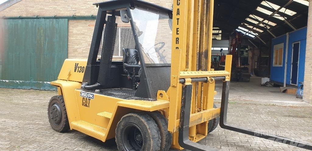 CAT 12000 KG Dyzeliniai krautuvai