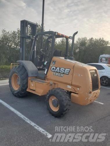 CASE 586H Visureigiai krautuvai