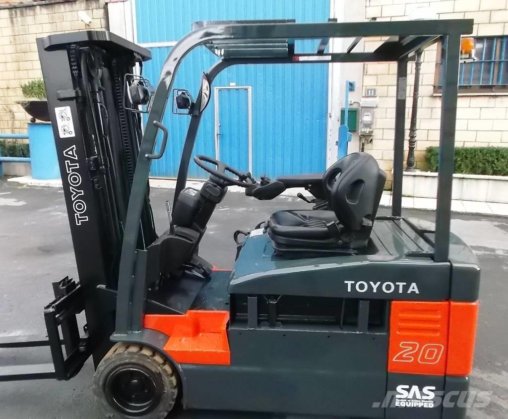Toyota 7 FBEF 20 Elektriniai šakiniai krautuvai