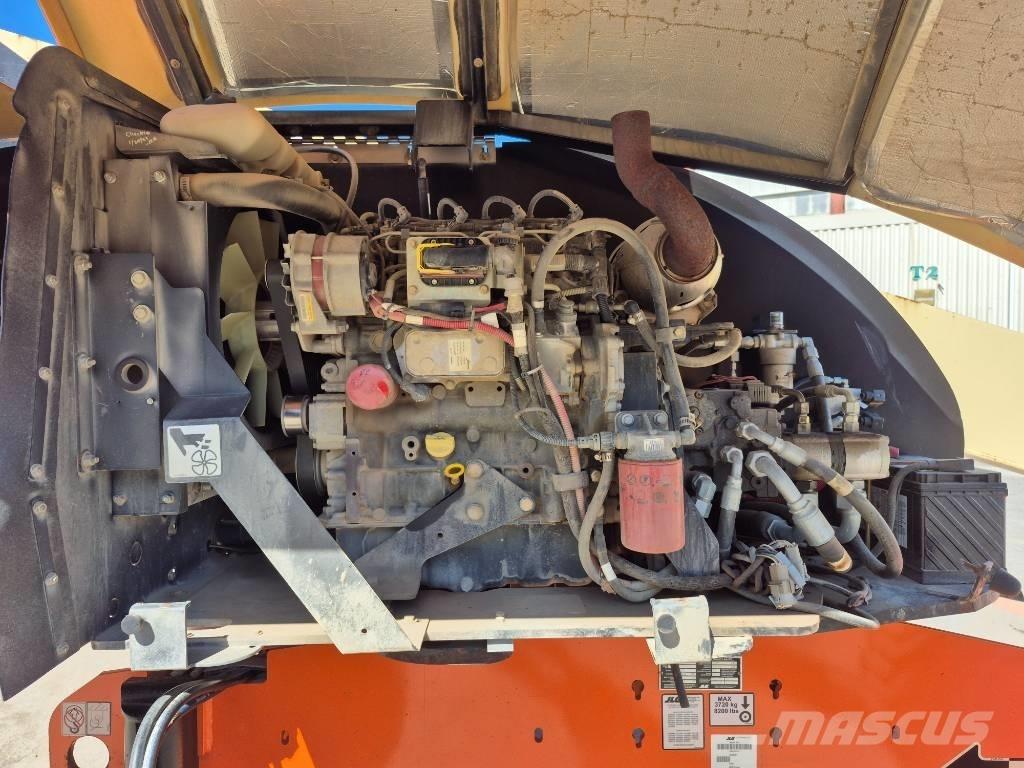 JLG 400 S Teleskopiniai keltuvai