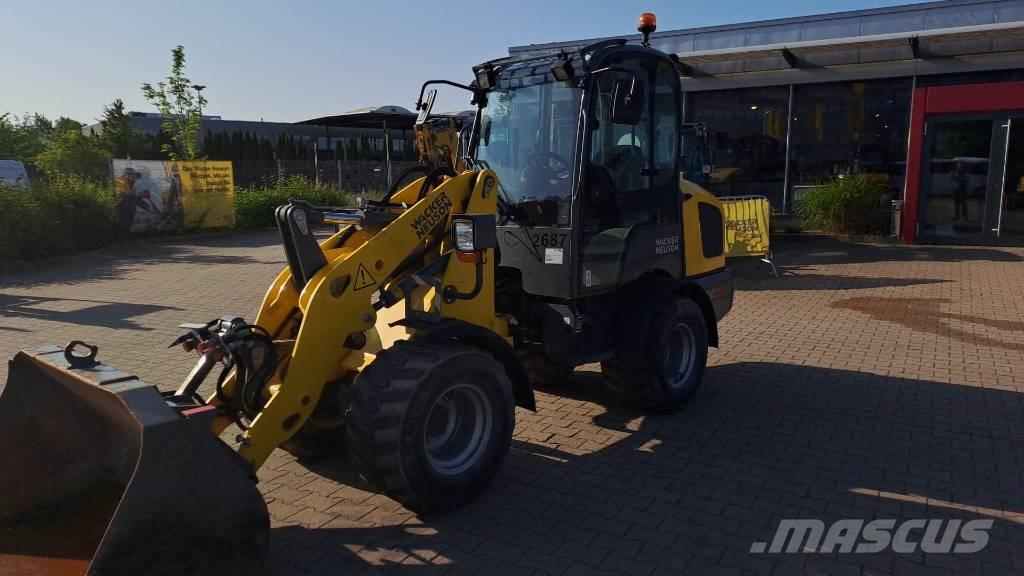 Wacker Neuson WL32 Naudoti ratiniai krautuvai