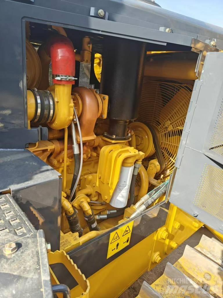 Shantui S32 Vikšriniai ekskavatoriai