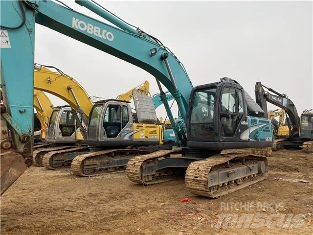 Kobelco SK 200 Vikšriniai ekskavatoriai