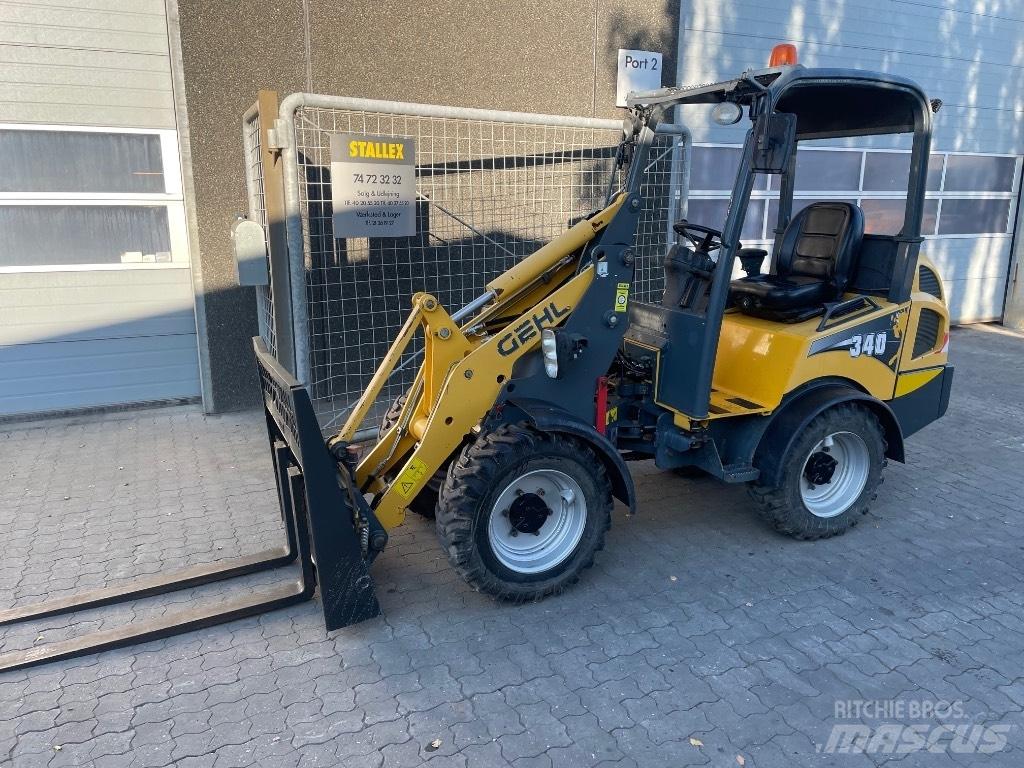 Gehl AL340 Mini krautuvai